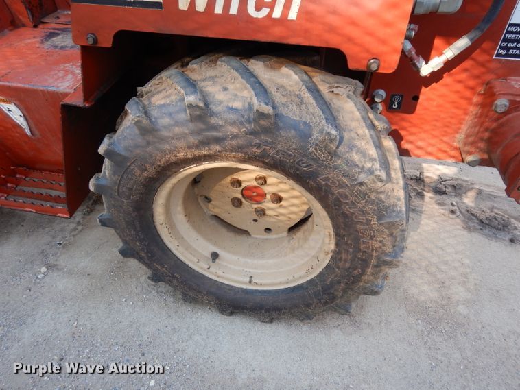 image for item HY9706 2003 Ditch Witch 3700DD  trencher