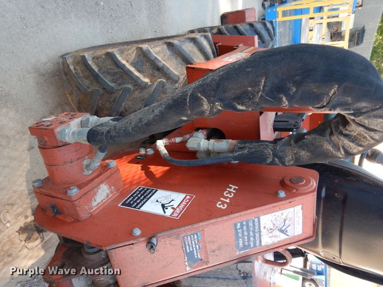 image for item HY9706 2003 Ditch Witch 3700DD  trencher