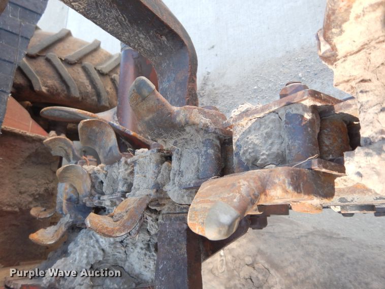 image for item HY9706 2003 Ditch Witch 3700DD  trencher