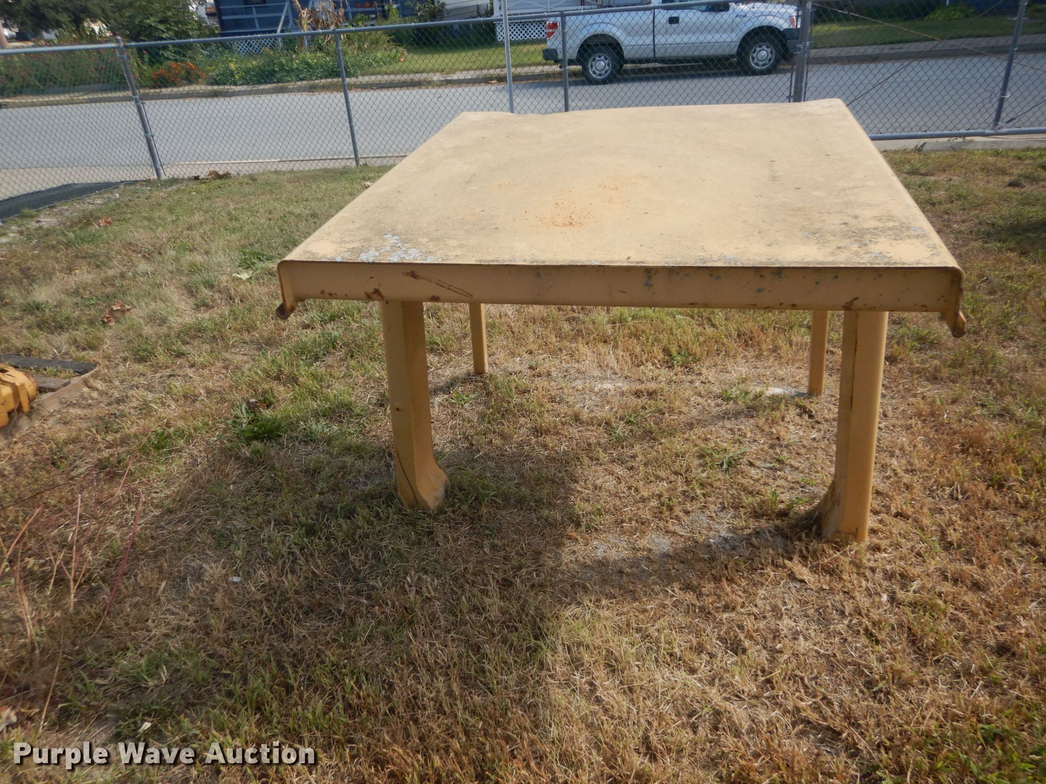 Crenlo canopy in Saint Charles, MO | Item GR9926 sold | Purple Wave