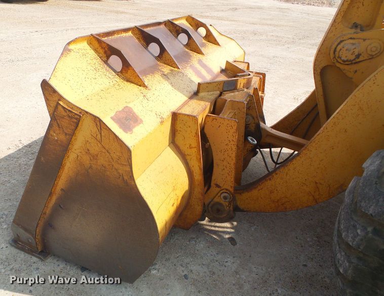 image for item DD0251 1995 Case 621B  wheel loader