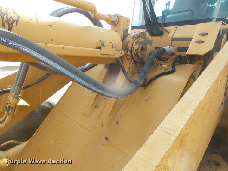 image for item DD0251 1995 Case 621B  wheel loader