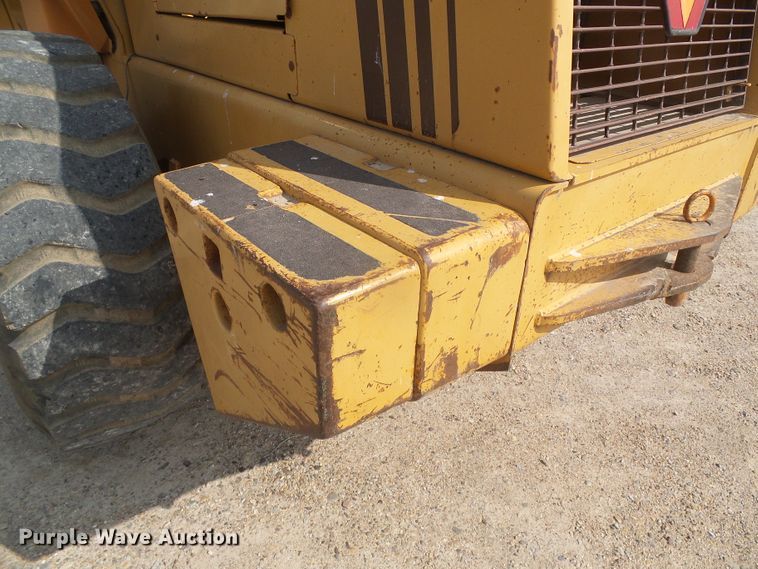 image for item DD0251 1995 Case 621B  wheel loader