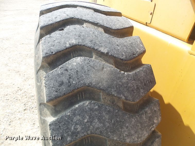 image for item DD0251 1995 Case 621B  wheel loader