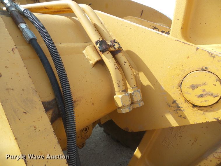 image for item DD0251 1995 Case 621B  wheel loader