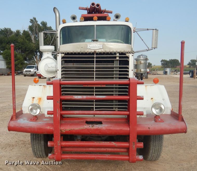 image for item DD0323 1981 Autocar  winch truck