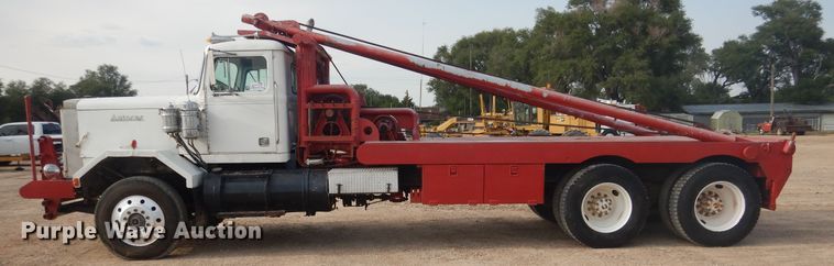 image for item DD0323 1981 Autocar  winch truck