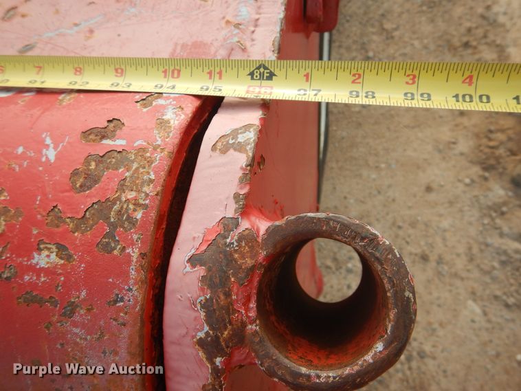 image for item DD0323 1981 Autocar  winch truck