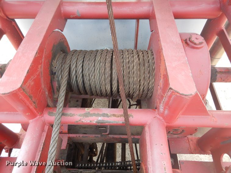 image for item DD0323 1981 Autocar  winch truck