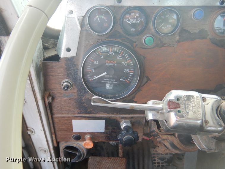 image for item DD0323 1981 Autocar  winch truck