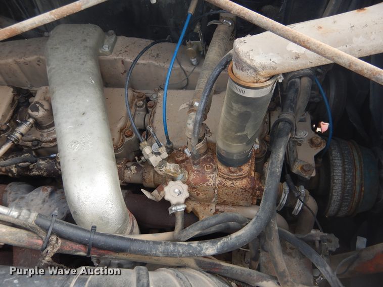 image for item DD0323 1981 Autocar  winch truck