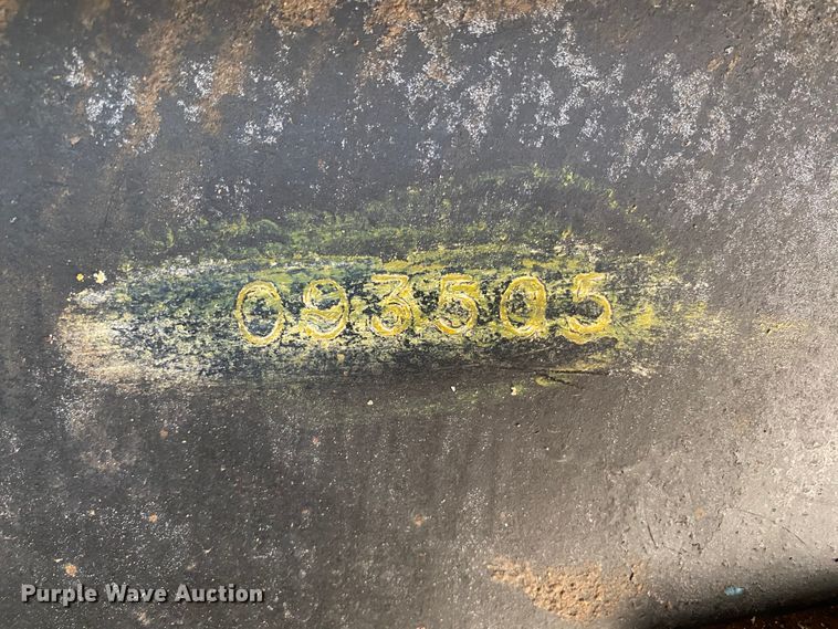 image for item DD0323 1981 Autocar  winch truck