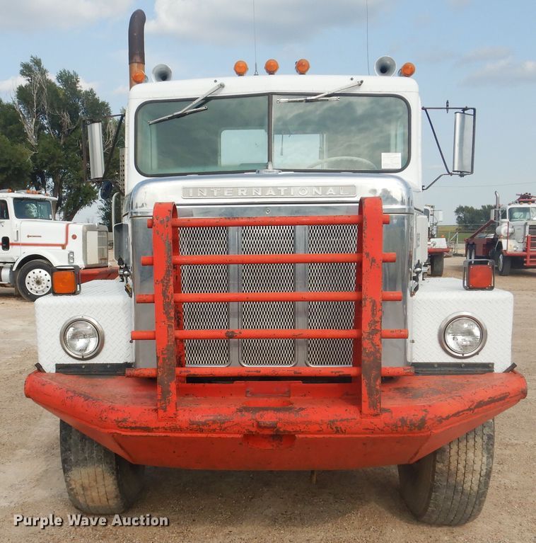 image for item DD0324 1979 International F5070  winch truck