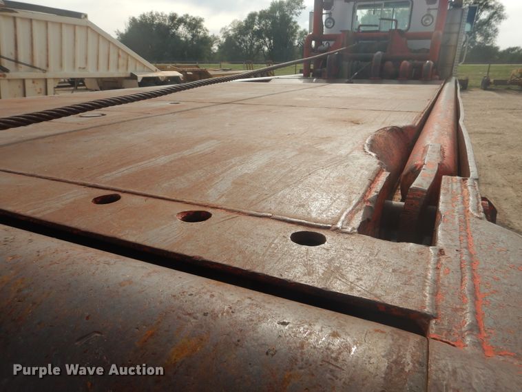 image for item DD0324 1979 International F5070  winch truck