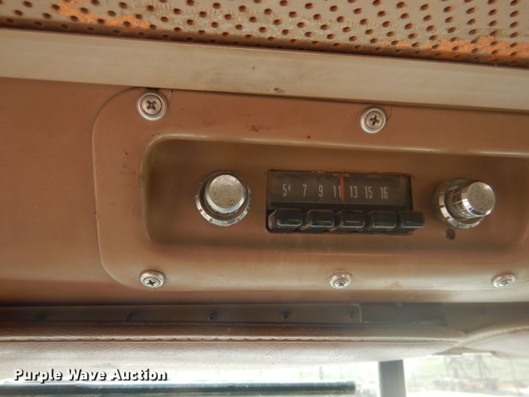 image for item DD0324 1979 International F5070  winch truck