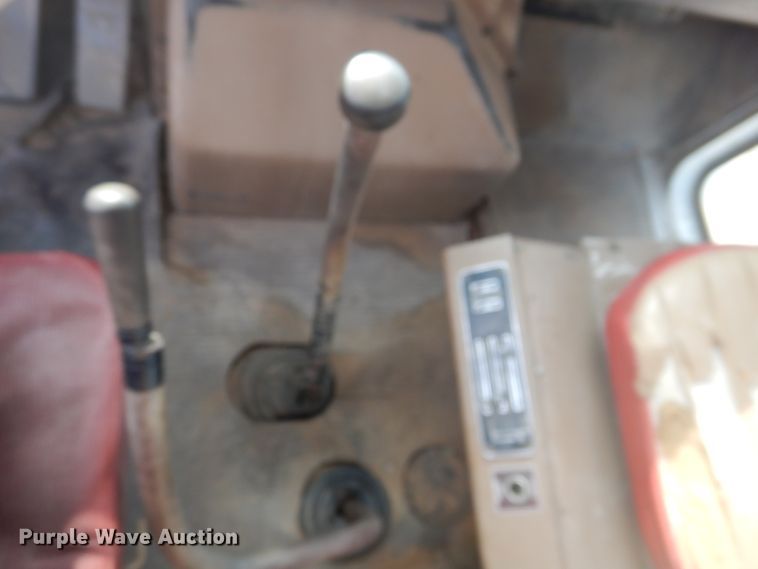 image for item DD0324 1979 International F5070  winch truck