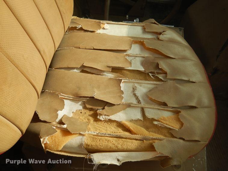 image for item DD0324 1979 International F5070  winch truck