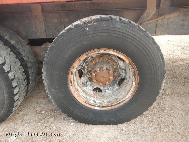 image for item DD0324 1979 International F5070  winch truck