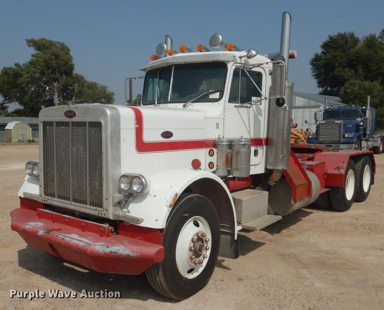 image for item DD0325 1981 Peterbilt 359  winch truck