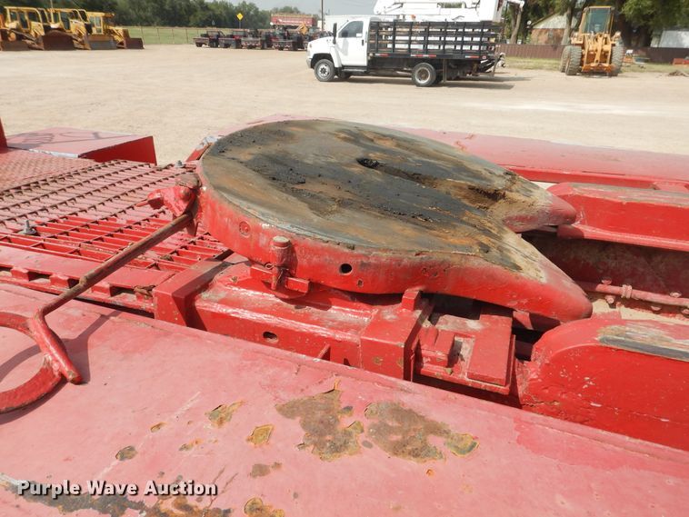 image for item DD0325 1981 Peterbilt 359  winch truck