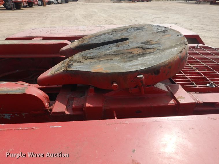 image for item DD0325 1981 Peterbilt 359  winch truck