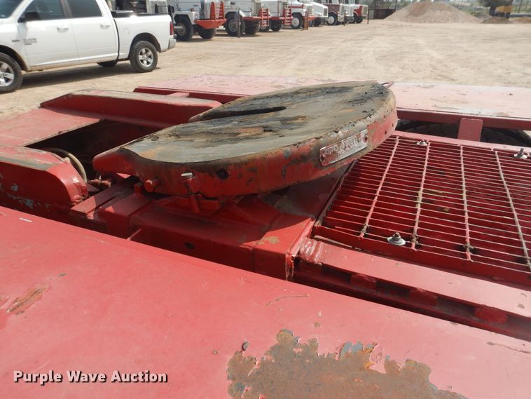 image for item DD0325 1981 Peterbilt 359  winch truck