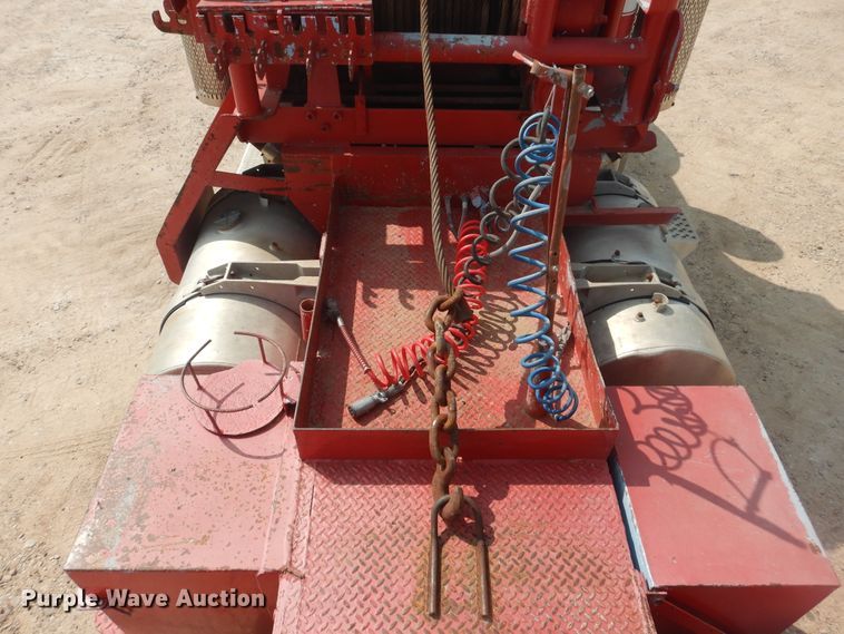 image for item DD0325 1981 Peterbilt 359  winch truck