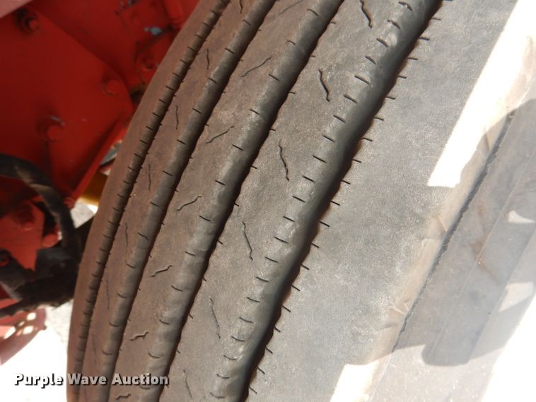 image for item DD0325 1981 Peterbilt 359  winch truck