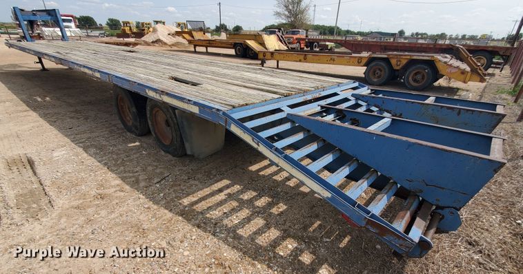 image for item DD0329 1996 J-Rod equipment trailer