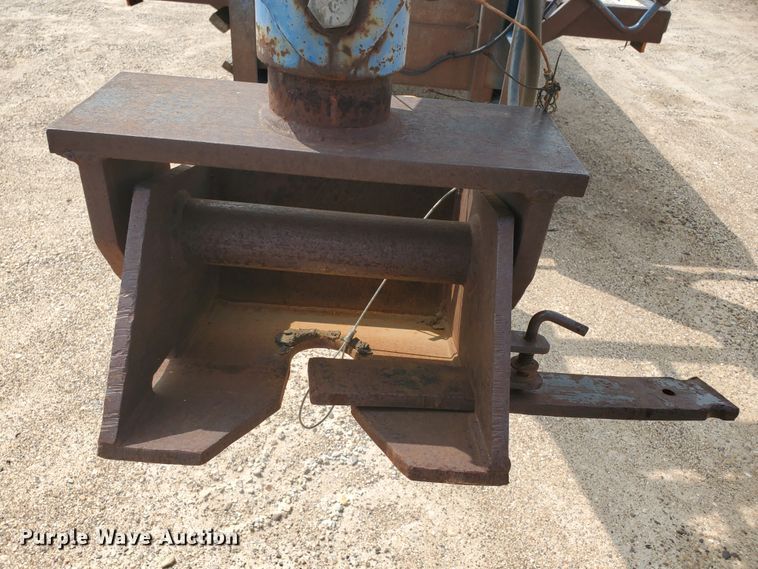 image for item DD0329 1996 J-Rod equipment trailer