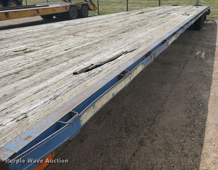 image for item DD0329 1996 J-Rod equipment trailer