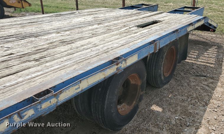 image for item DD0329 1996 J-Rod equipment trailer