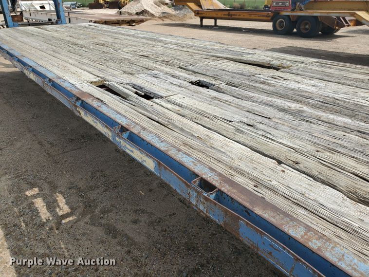 image for item DD0329 1996 J-Rod equipment trailer