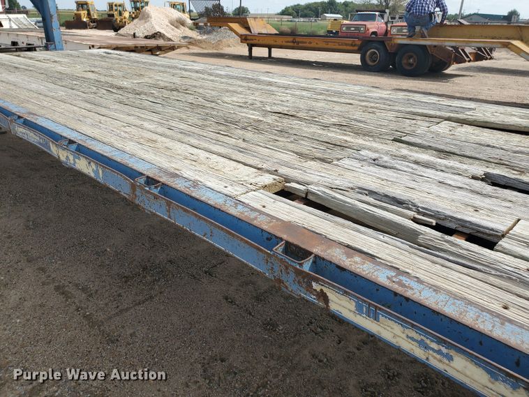 image for item DD0329 1996 J-Rod equipment trailer