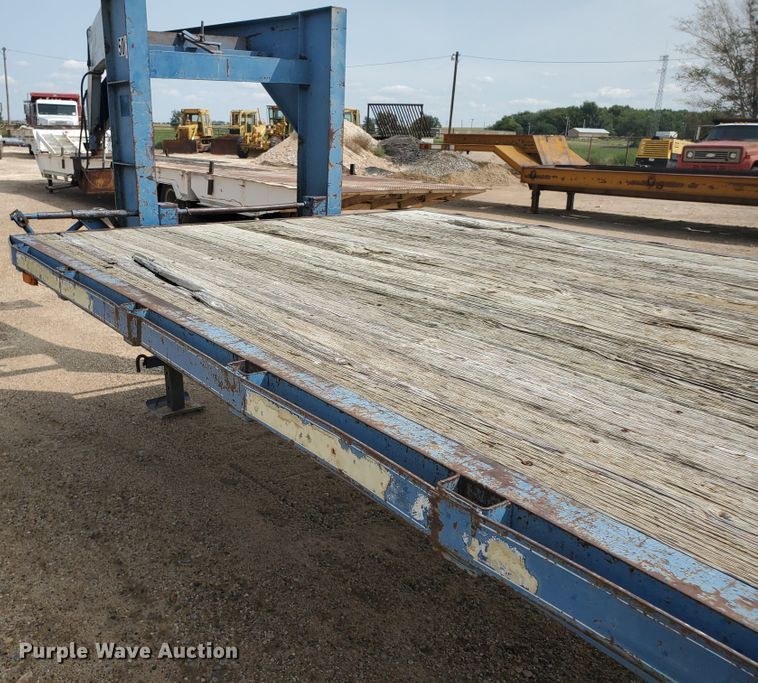 image for item DD0329 1996 J-Rod equipment trailer