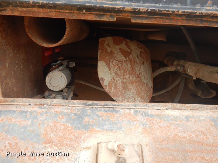 image for item DD0332 2007 Chevrolet Silverado 3500HD  flatbed pickup truck