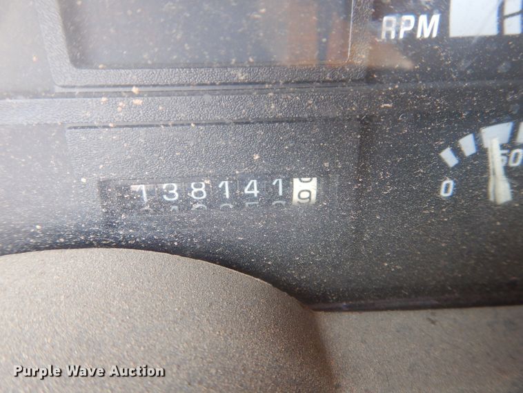 image for item DD0337 1993 GMC TopKick C6500  bucket truck