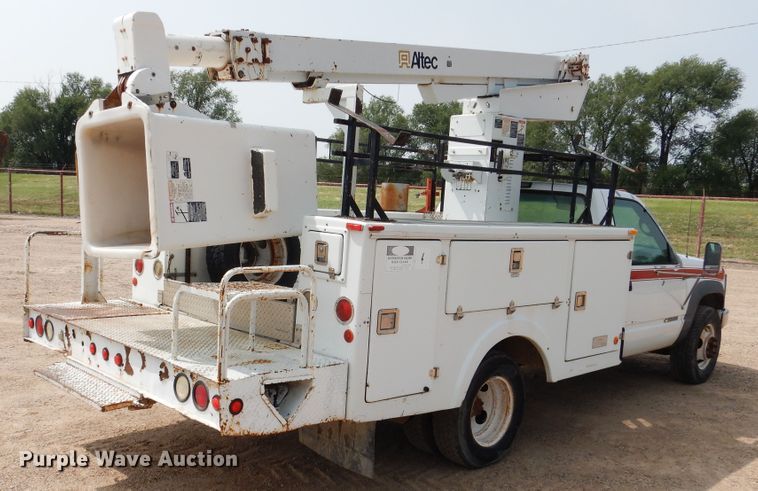 image for item DD0345 1995 Chevrolet C3500  bucket truck
