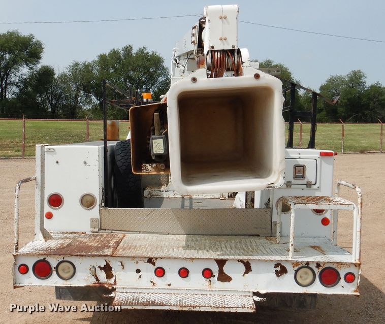 image for item DD0345 1995 Chevrolet C3500  bucket truck