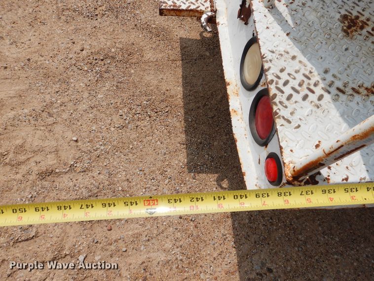 image for item DD0345 1995 Chevrolet C3500  bucket truck