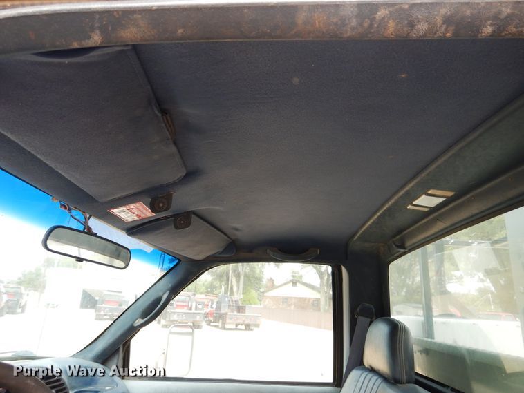 image for item DD0345 1995 Chevrolet C3500  bucket truck