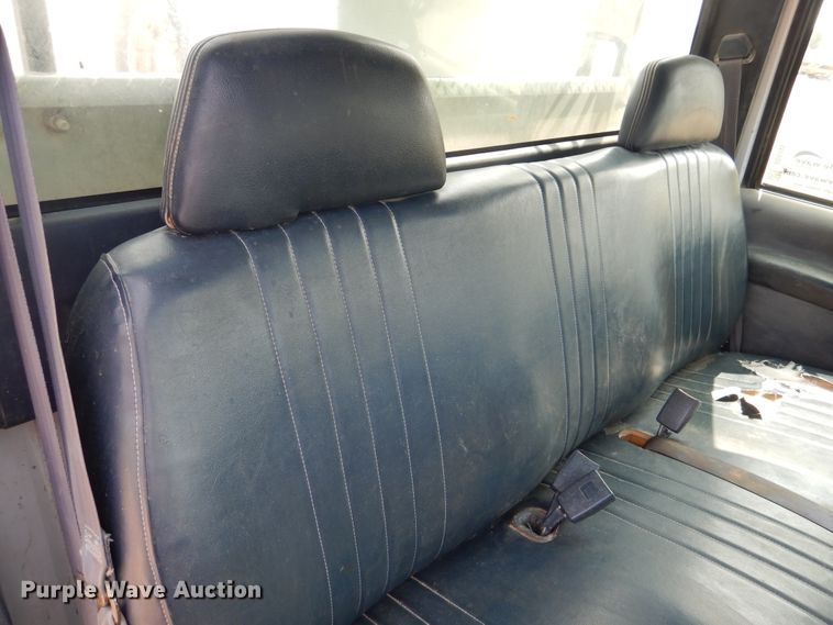 image for item DD0345 1995 Chevrolet C3500  bucket truck