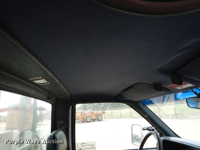 image for item DD0345 1995 Chevrolet C3500  bucket truck