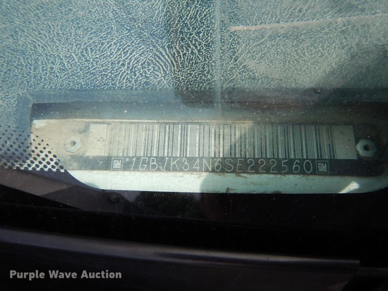 image for item DD0345 1995 Chevrolet C3500  bucket truck