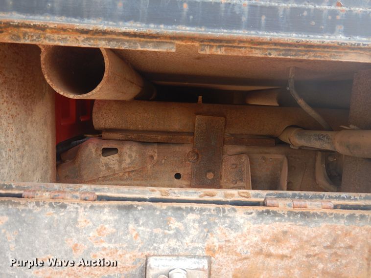 image for item DD0348 2007 Chevrolet Silverado 3500HD  flatbed pickup truck