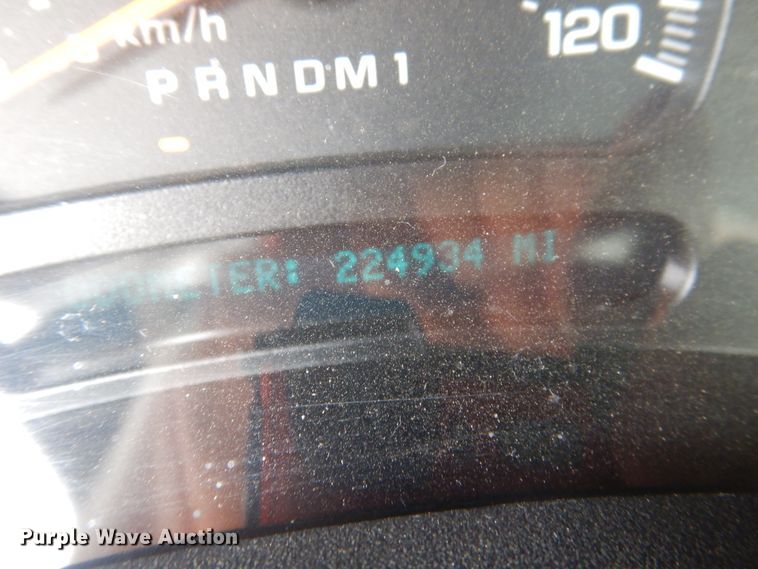 image for item DD0348 2007 Chevrolet Silverado 3500HD  flatbed pickup truck