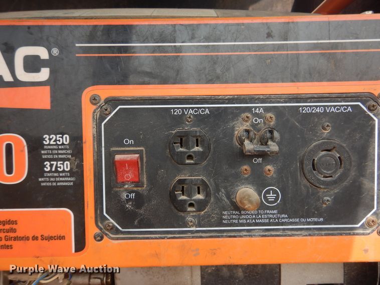 image for item DD0349 2007 Chevrolet Silverado 3500HD  winch truck