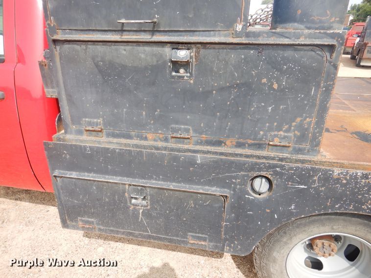 image for item DD0349 2007 Chevrolet Silverado 3500HD  winch truck