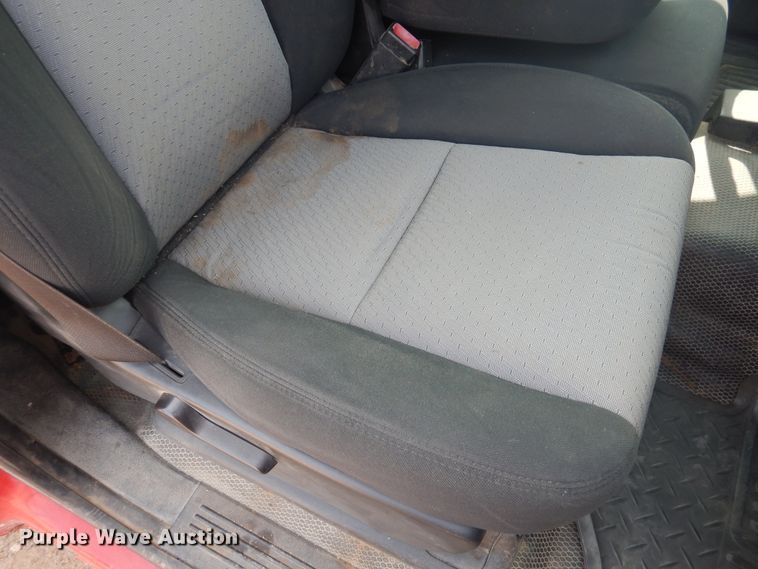 image for item DD0349 2007 Chevrolet Silverado 3500HD  winch truck