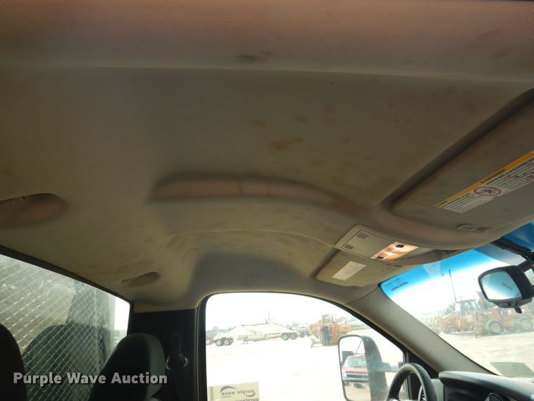 image for item DD0349 2007 Chevrolet Silverado 3500HD  winch truck